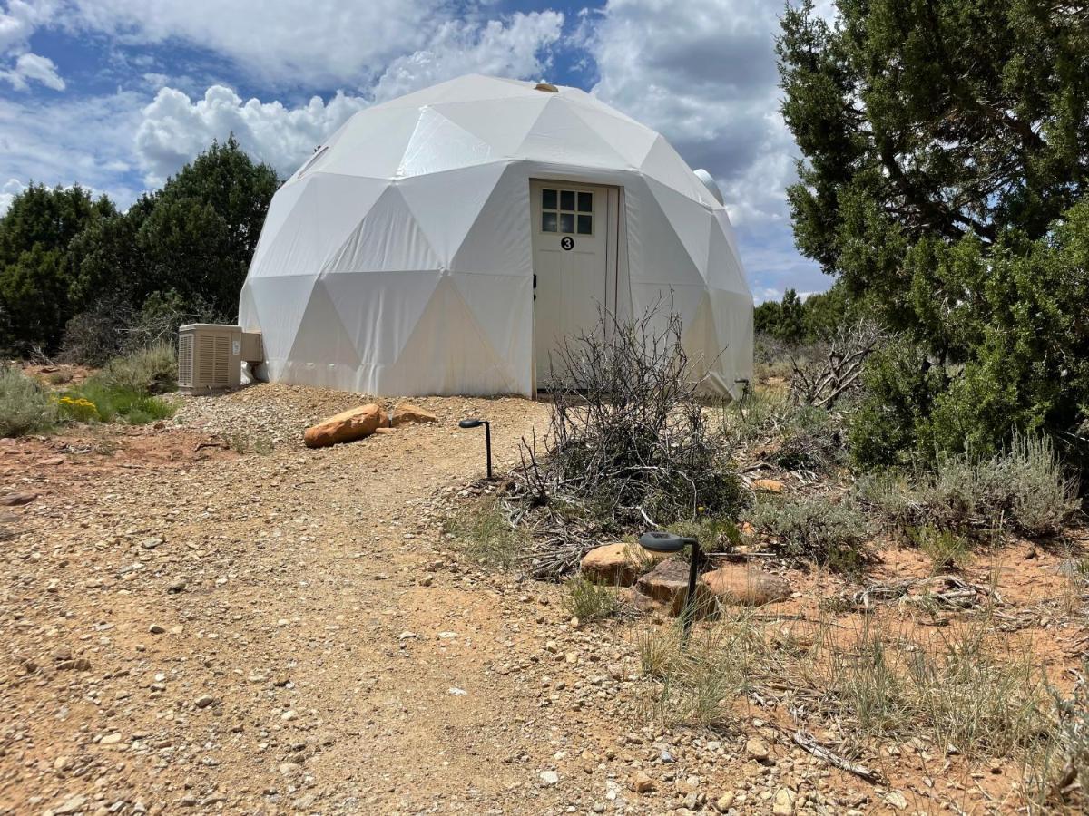 Blue Mountain Domes - The Wow Experience Hotel Monticello Exterior photo