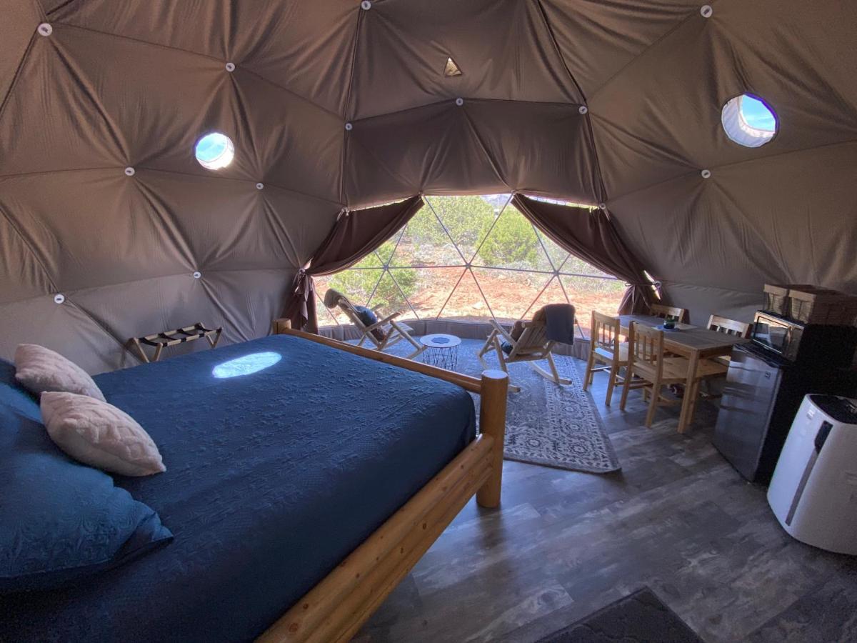 Blue Mountain Domes - The Wow Experience Hotel Monticello Exterior photo